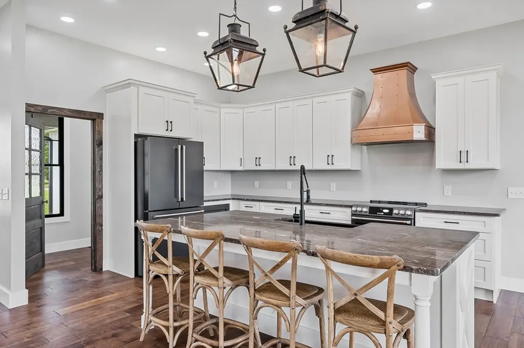 1100 Eastport Dock Road Monroe TN 38573