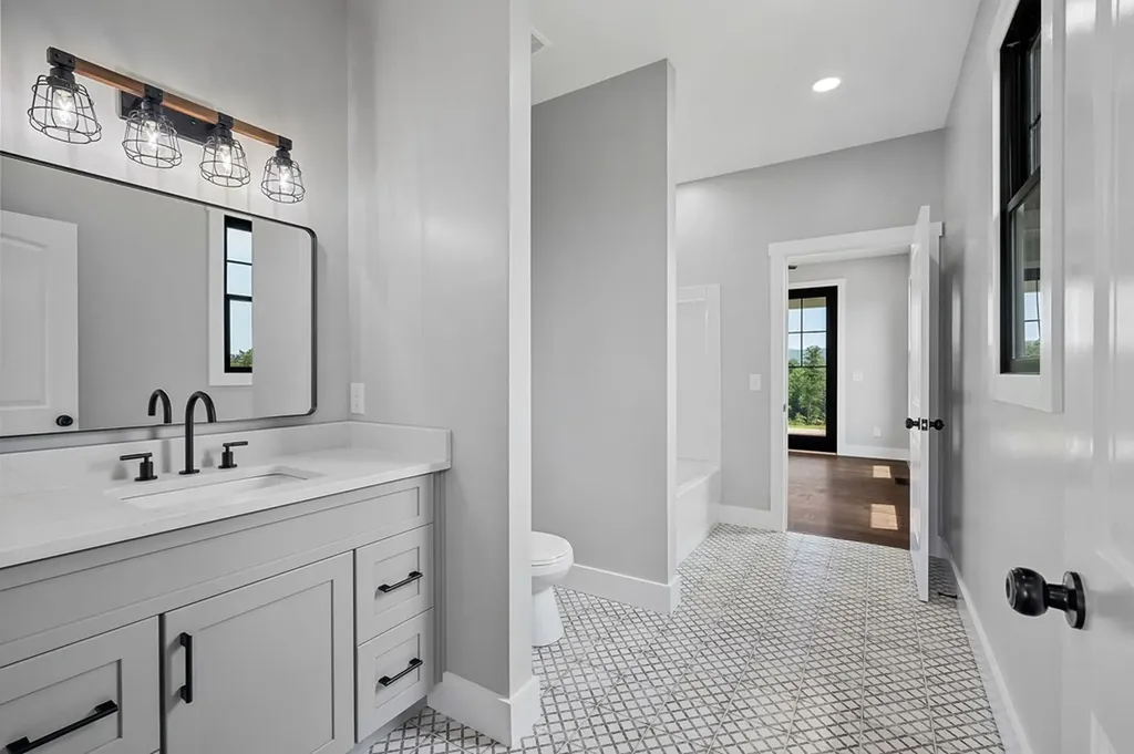 1100 Eastport Dock Road Monroe TN 38573