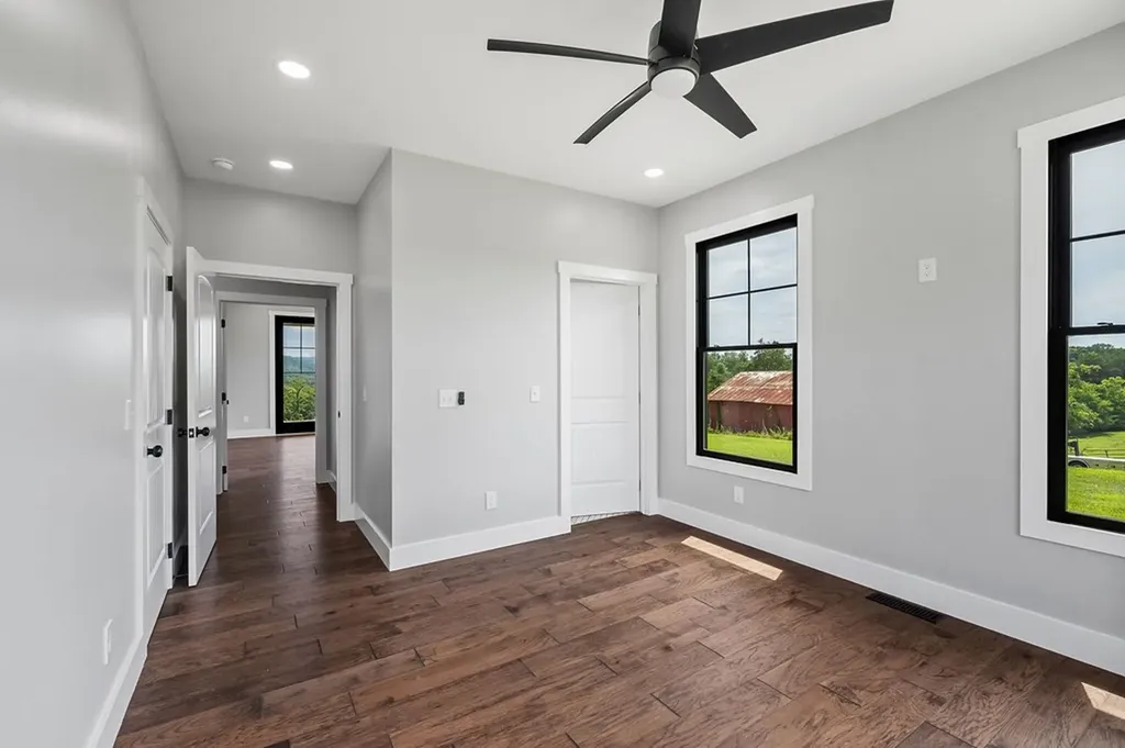 1100 Eastport Dock Road Monroe TN 38573