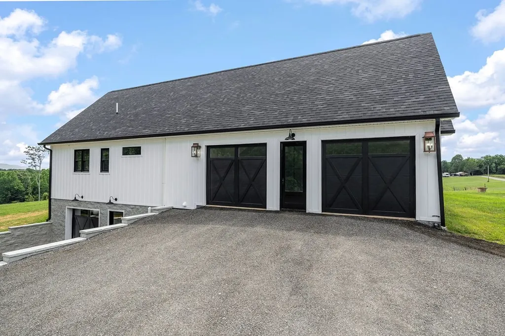 1100 Eastport Dock Road Monroe TN 38573