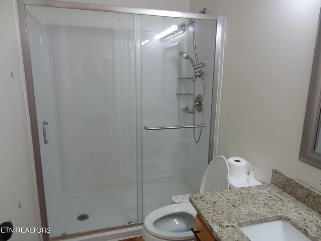 61 Calloway Drive Crossville TN 38555