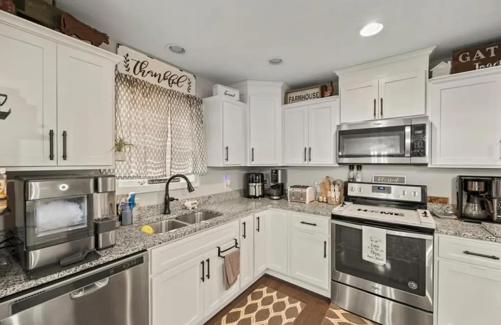 5824 Southern Hills Drive Baxter TN 38544
