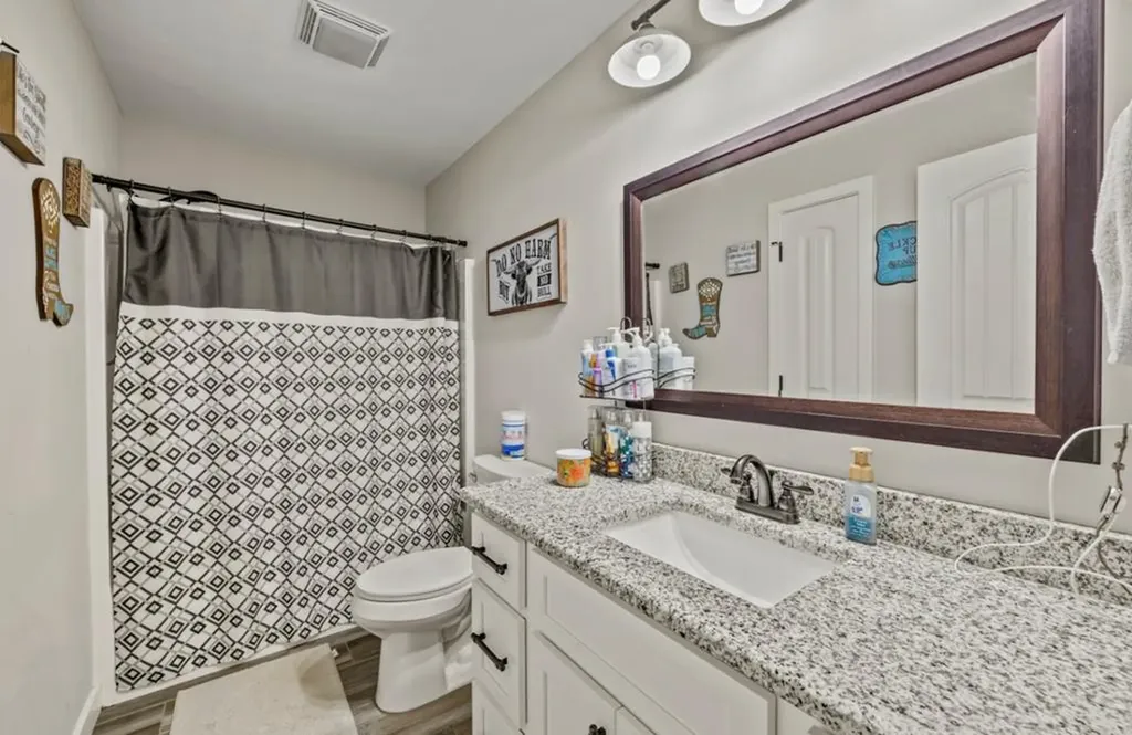 5824 Southern Hills Drive Baxter TN 38544