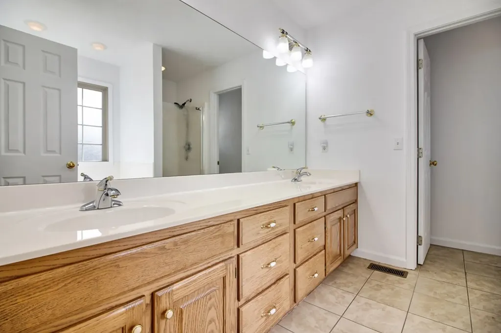 1267 Holiday Drive Crossville TN 38555