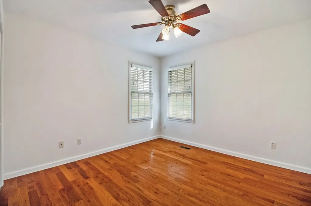 1267 Holiday Drive Crossville TN 38555