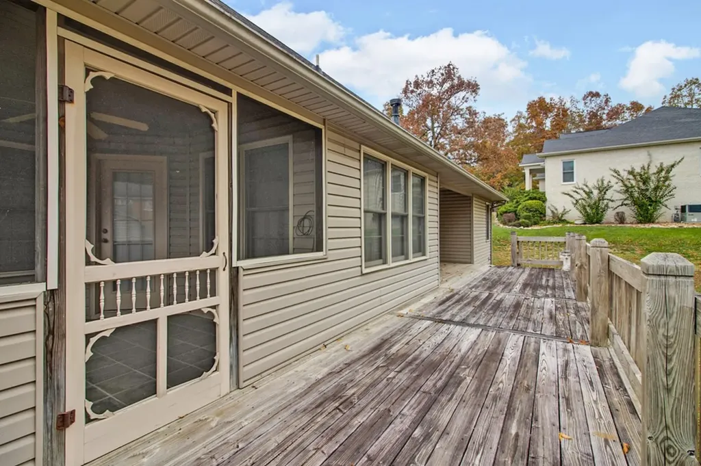 1267 Holiday Drive Crossville TN 38555