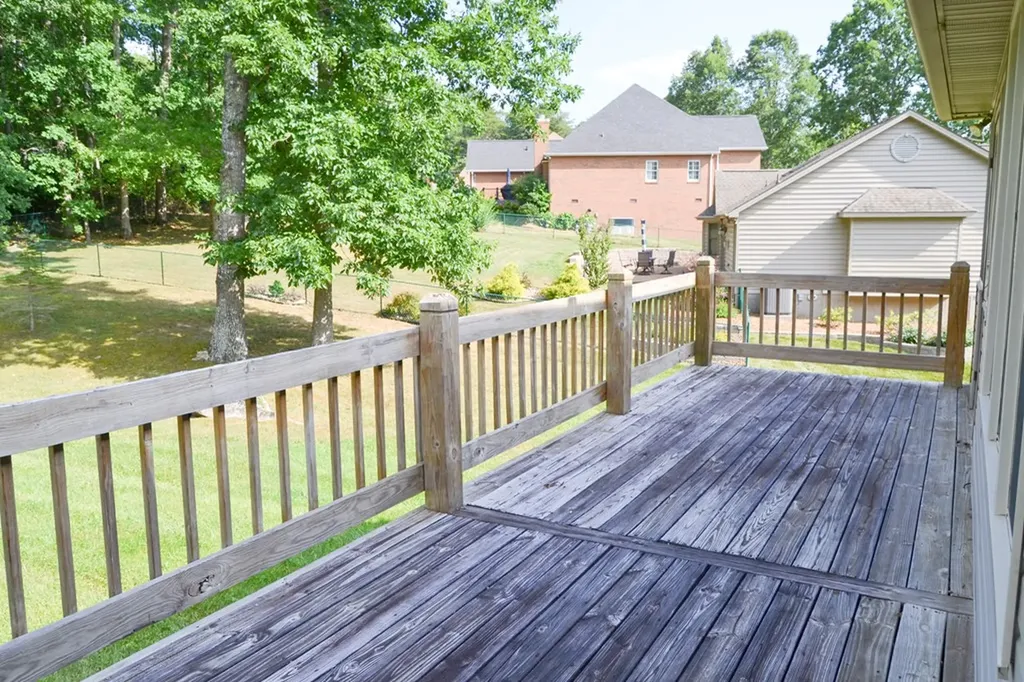 1267 Holiday Drive Crossville TN 38555