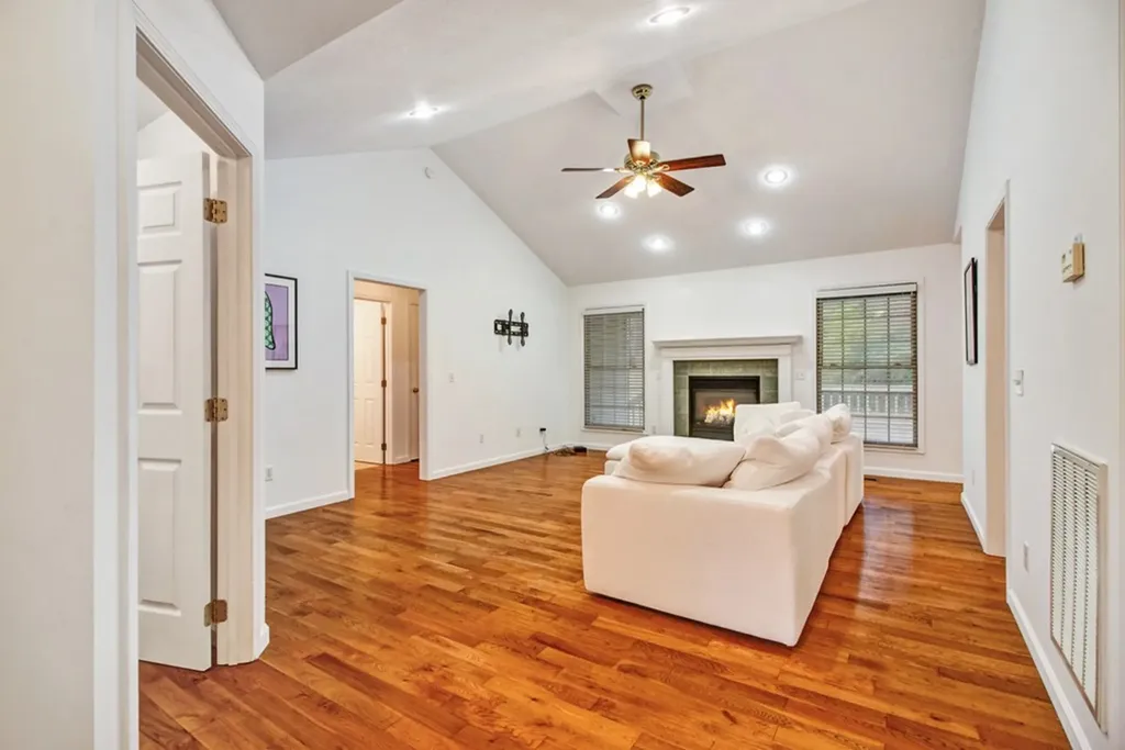 1267 Holiday Drive Crossville TN 38555