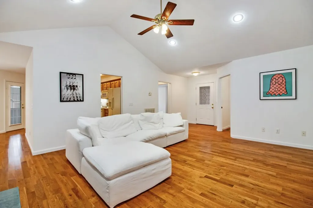 1267 Holiday Drive Crossville TN 38555