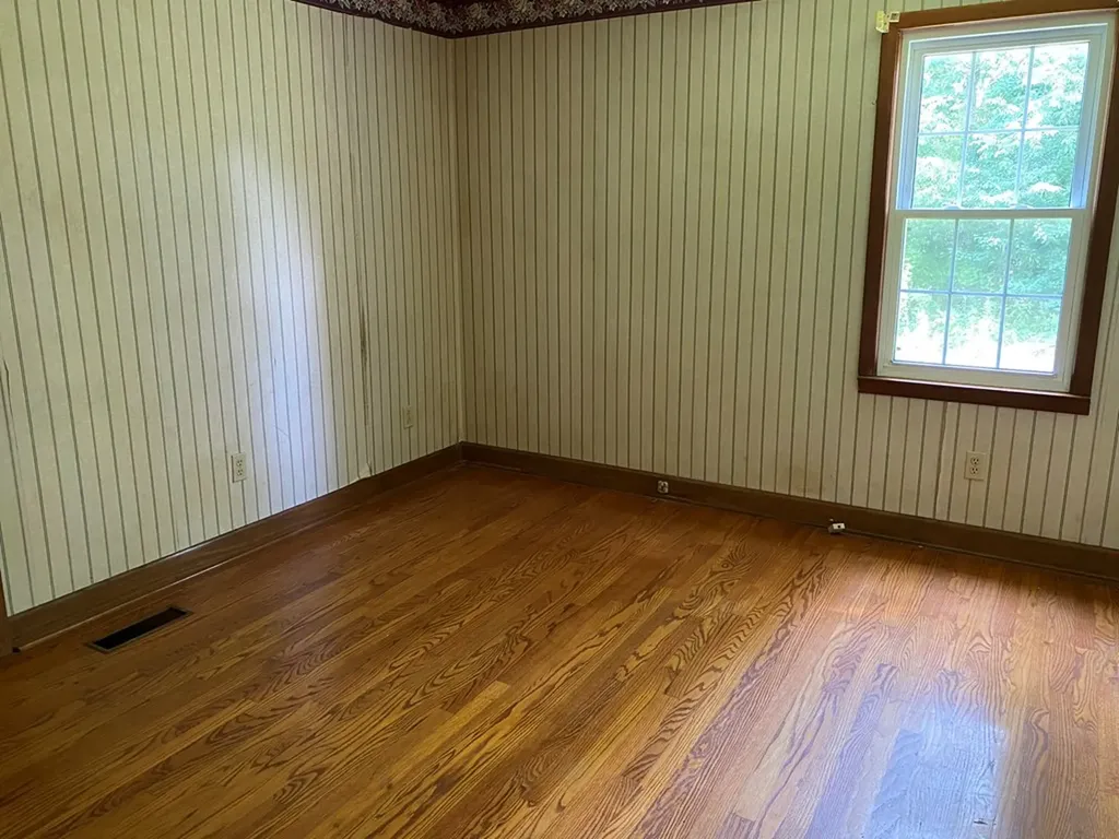 2676 North Springs Road Red Boiling Springs TN 37150