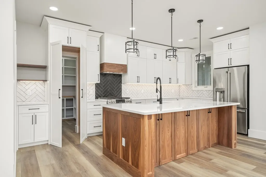 4189 Old Sparta Road Cookeville TN 38506