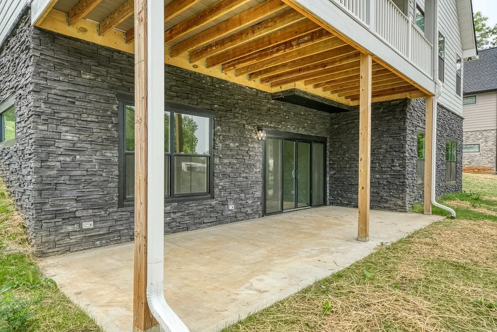 4189 Old Sparta Road Cookeville TN 38506