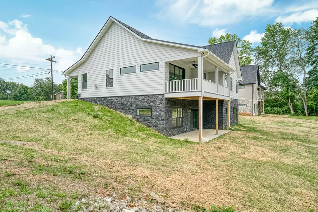 4189 Old Sparta Road Cookeville TN 38506