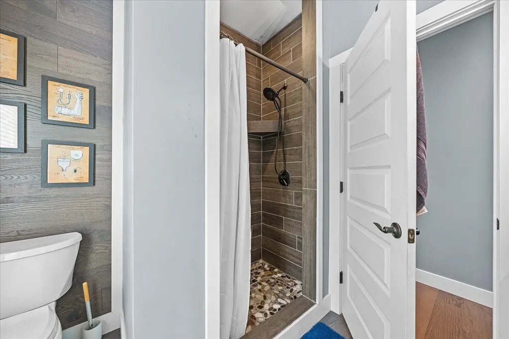 2642 Hilham Highway Livingston TN 38568