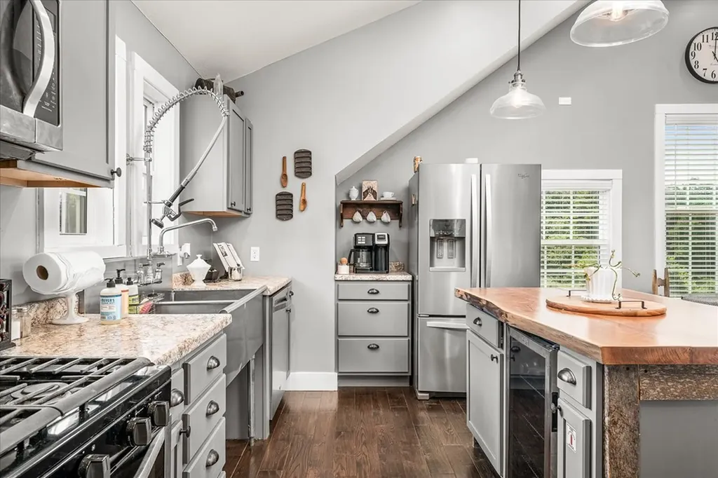 2642 Hilham Highway Livingston TN 38568