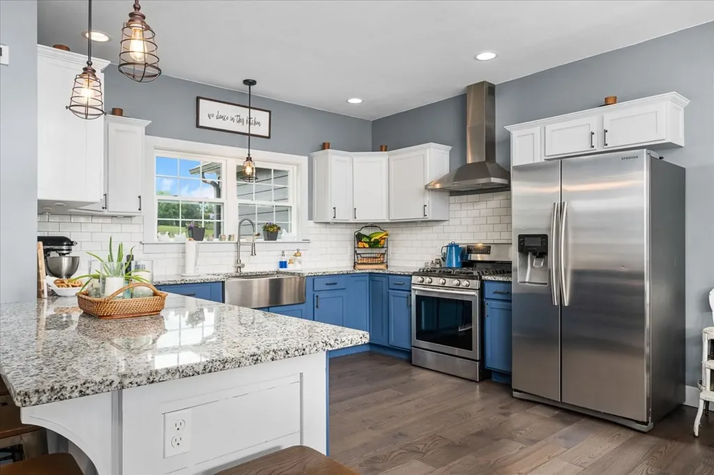 2642 Hilham Highway Livingston TN 38568