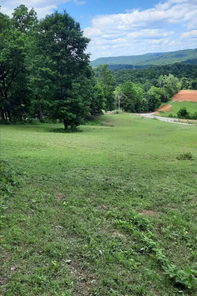 906 Oak Hill Road Rickman TN 38580