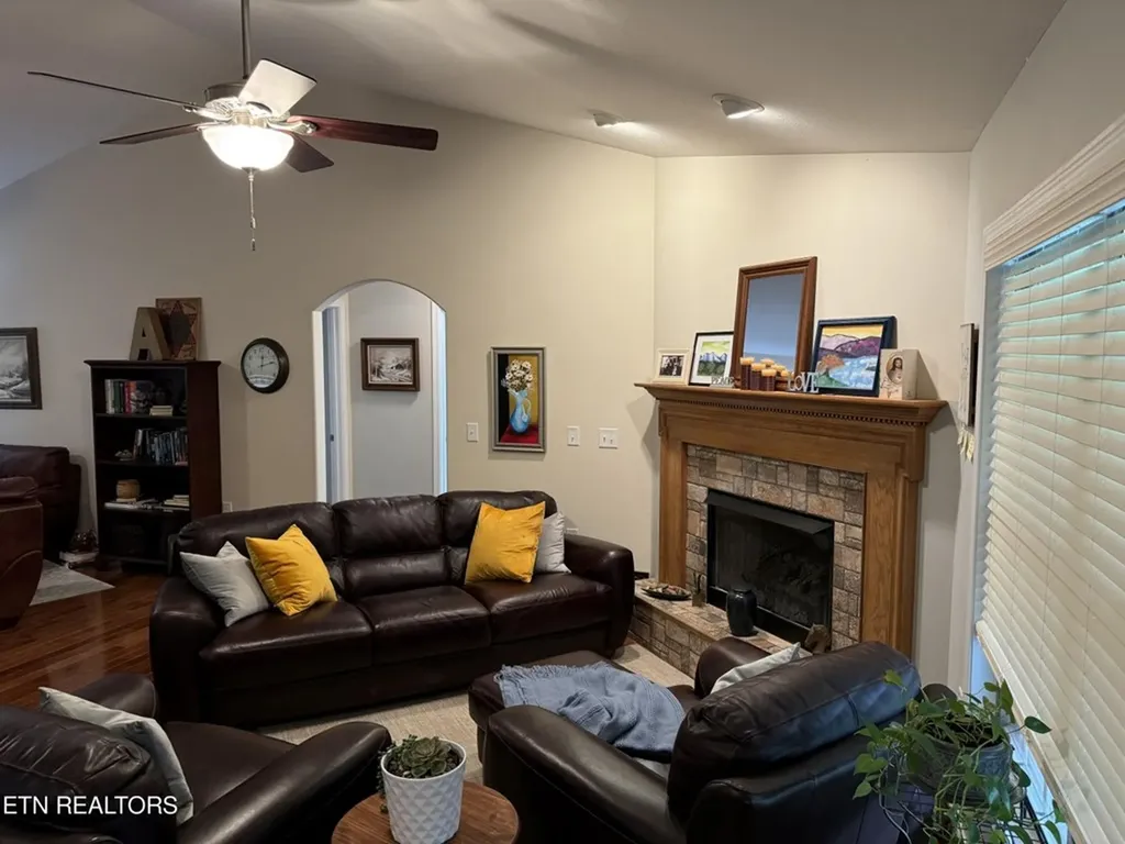 237 Satsuma Drive Crossville TN 38555