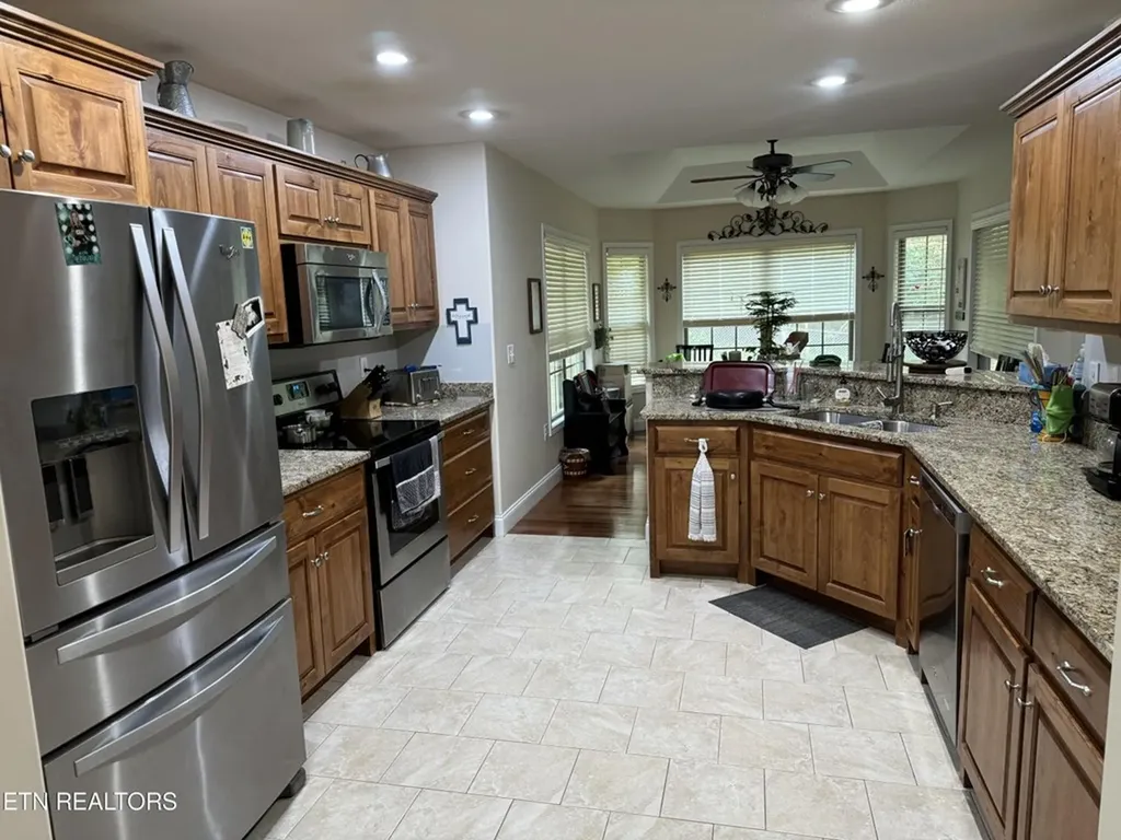 237 Satsuma Drive Crossville TN 38555