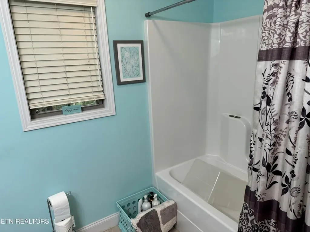 237 Satsuma Drive Crossville TN 38555