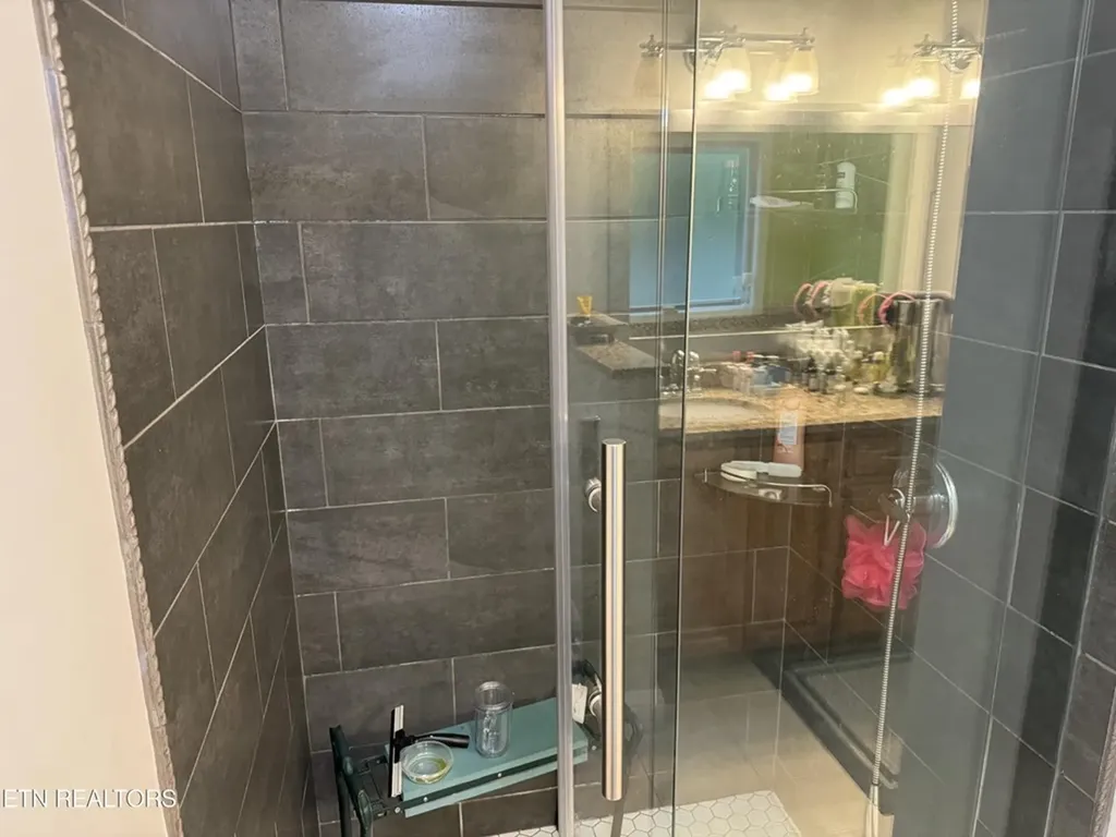 237 Satsuma Drive Crossville TN 38555