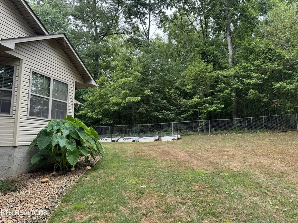 237 Satsuma Drive Crossville TN 38555