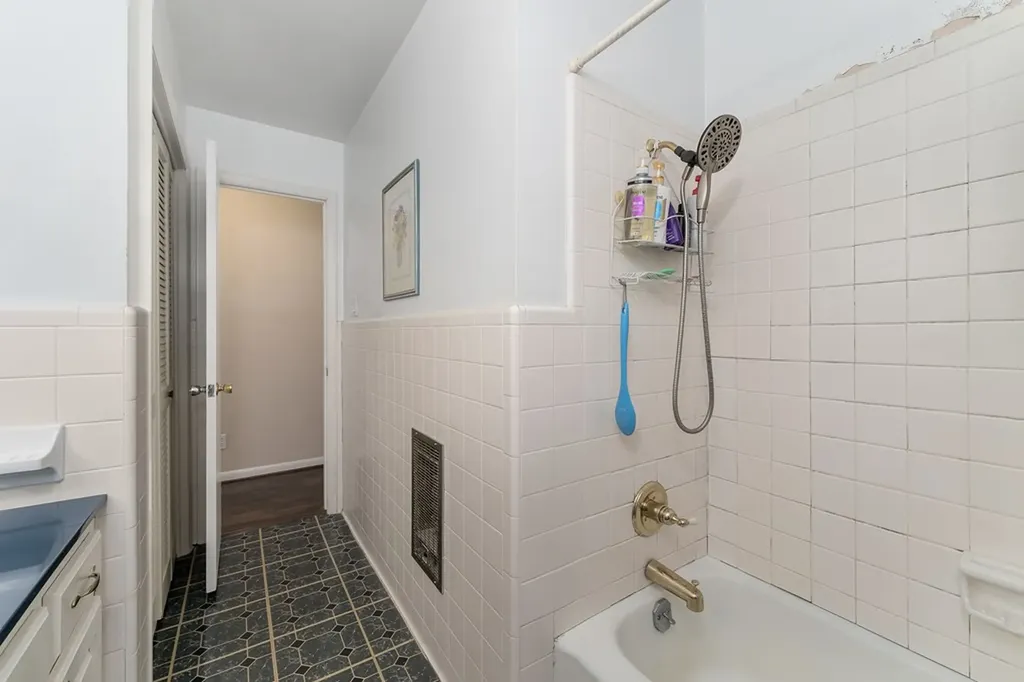 804 Breyer Street Celina TN 38551