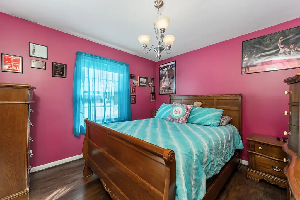 804 Breyer Street Celina TN 38551