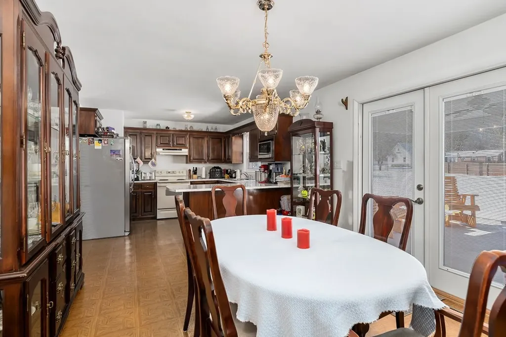 804 Breyer Street Celina TN 38551