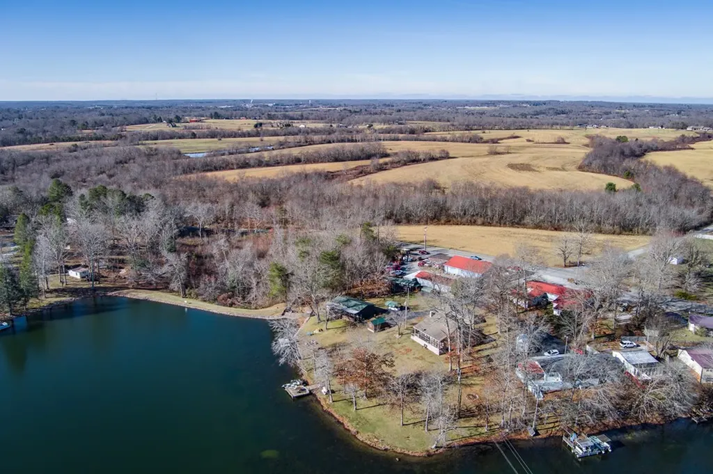 41 Greystone Lane Crossville TN 38571