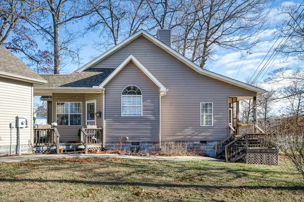 41 Greystone Lane Crossville TN 38571