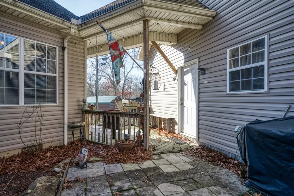 41 Greystone Lane Crossville TN 38571