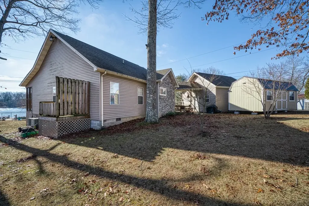 41 Greystone Lane Crossville TN 38571