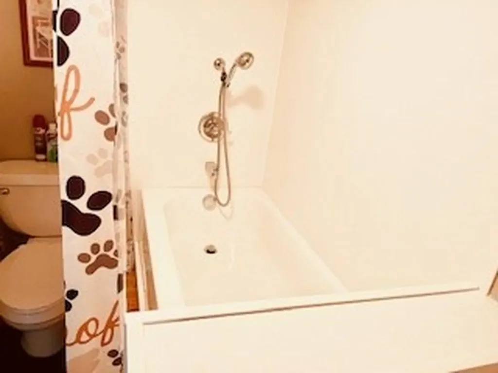 34 SE Lancaster Circle Lancaster TN 38569