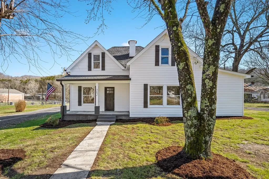 302 N. Murray Street Gainesboro TN 38562