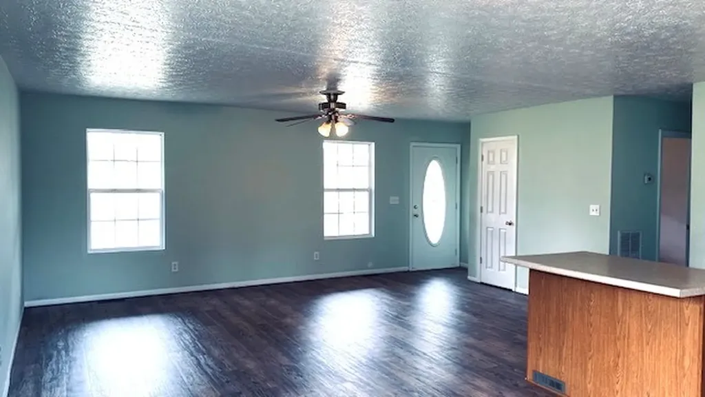 169 Golden Cove Lane Sparta TN 38583