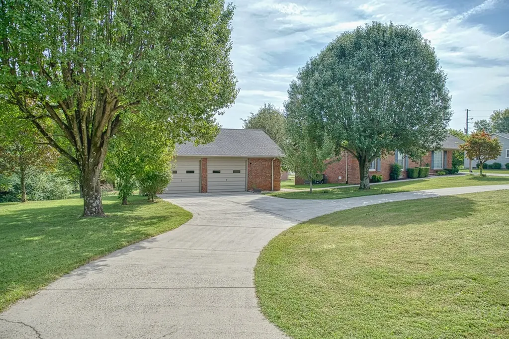 1466 Bunker Hill Road Cookeville TN 38506