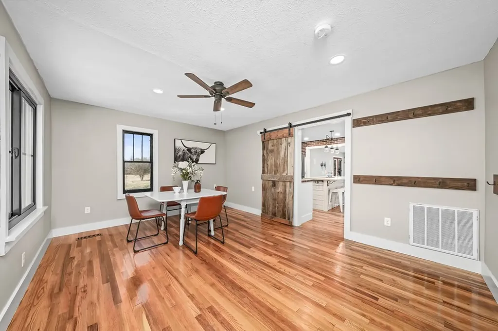 2207 Monterey Highway Rickman TN 38580