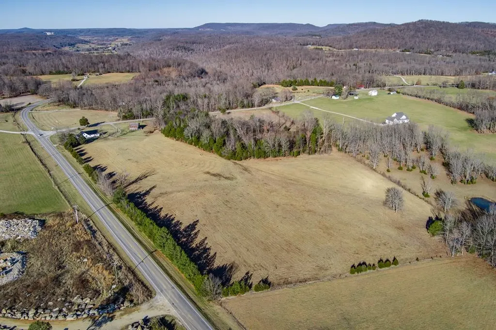2207 Monterey Highway Rickman TN 38580