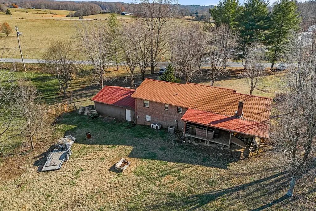 2851 Buffalo Valley Road Cookeville TN 38501