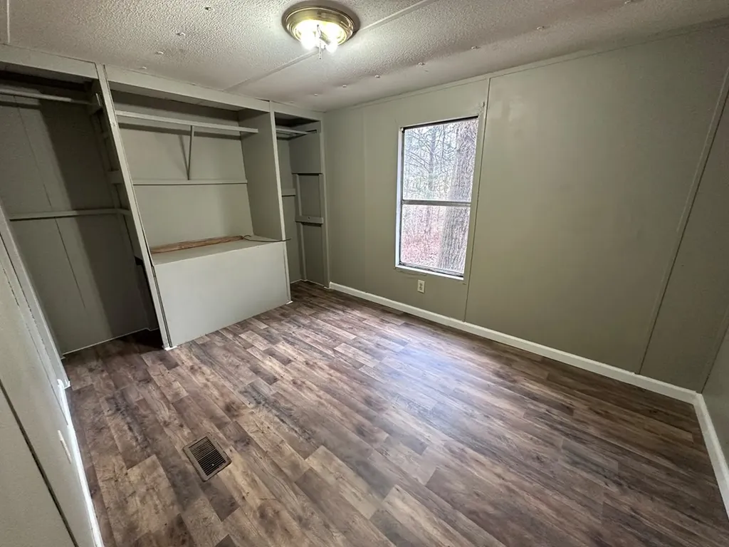 6430 Sulfur Ridge Road Bloomington Springs TN 38545