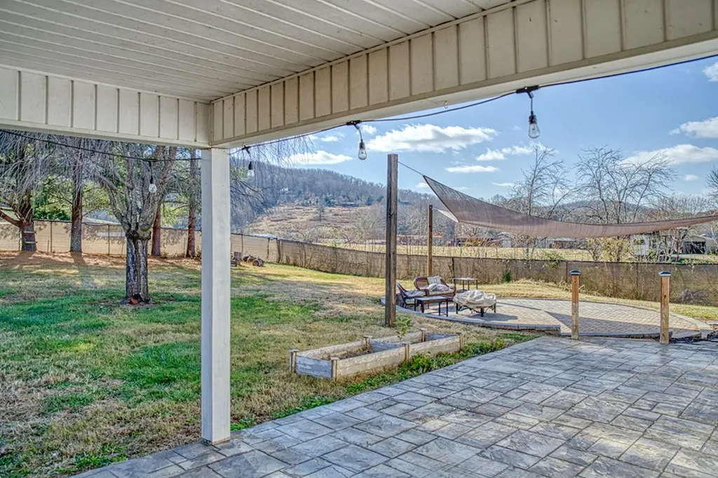 4161 Seven Springs Road Cookeville TN 38506