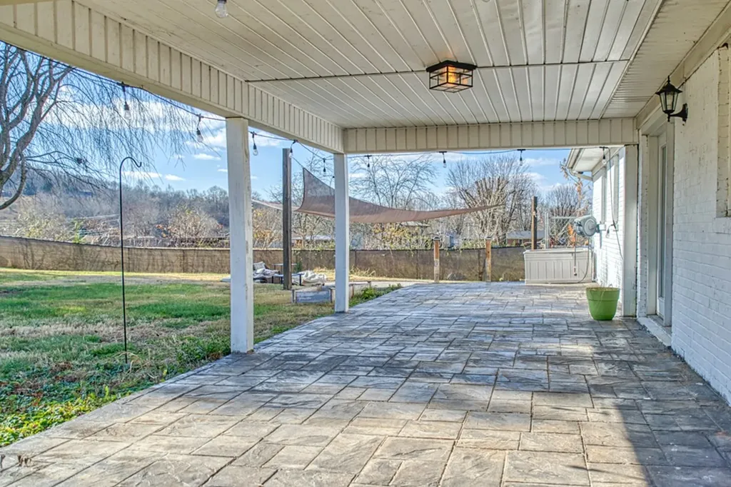 4161 Seven Springs Road Cookeville TN 38506