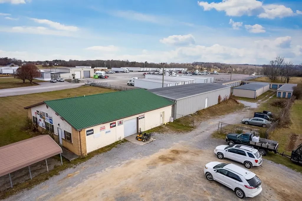 5134 Highway 127 N Crossville TN 38571
