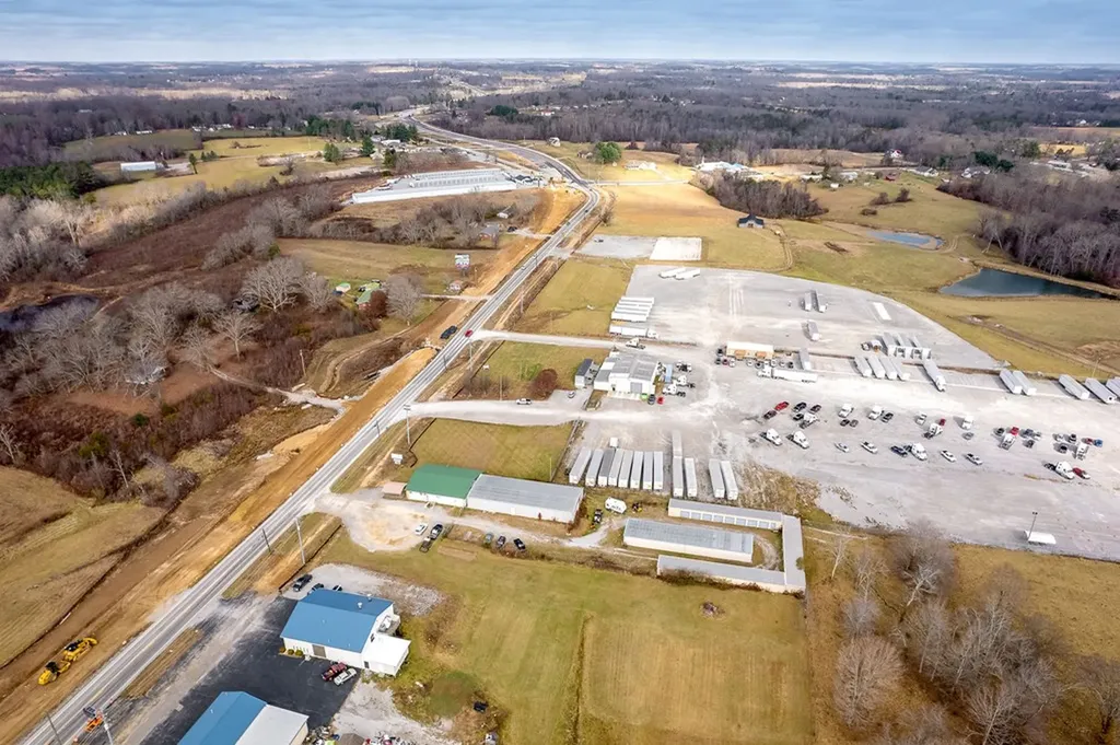 5134 Highway 127 N Crossville TN 38571