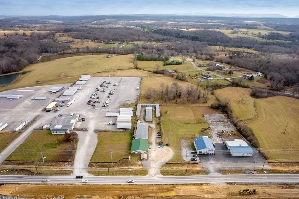 5134 Highway 127 N Crossville TN 38571