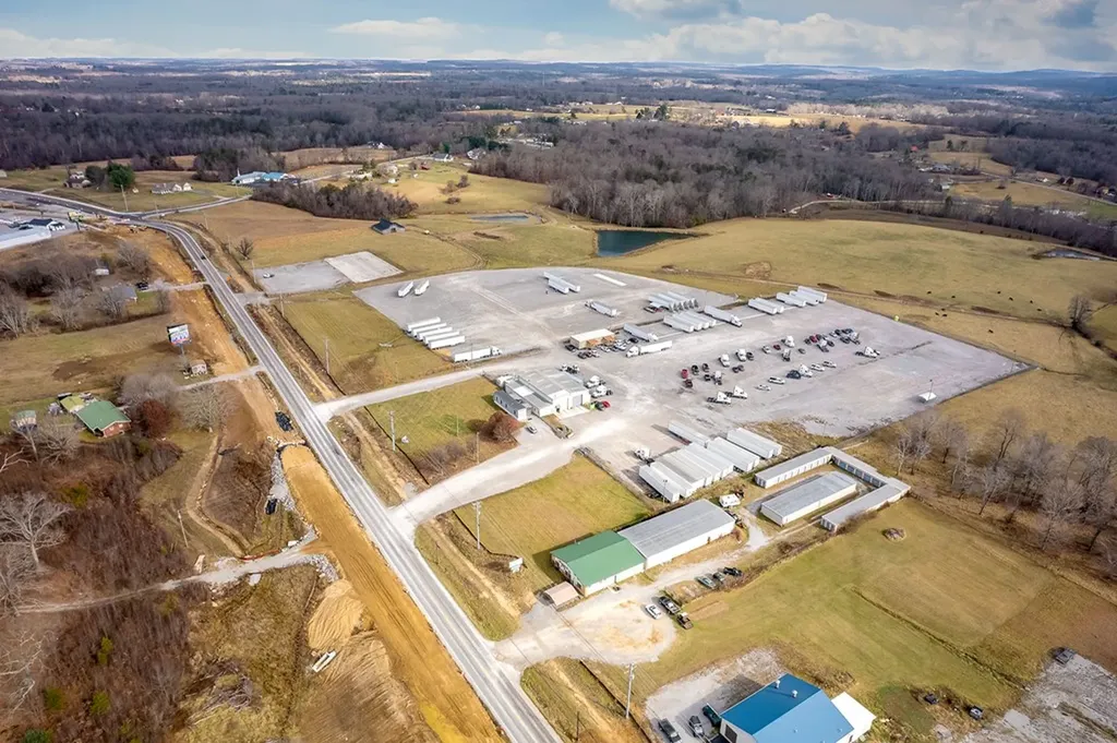 5134 Highway 127 N Crossville TN 38571