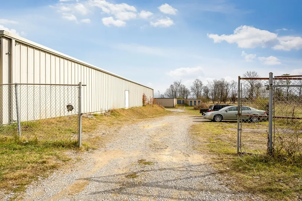 5134 Highway 127 N Crossville TN 38571