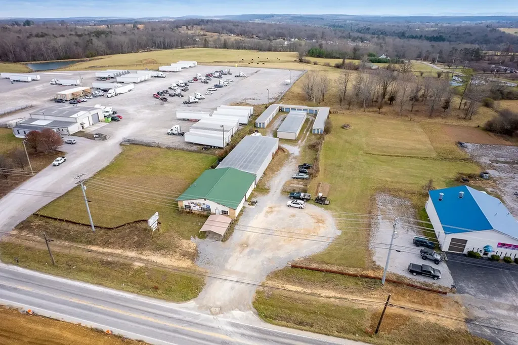 5134 Highway 127 N Crossville TN 38571