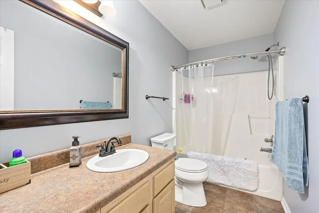 2439 Lake Pointe Drive Cookeville TN 38506